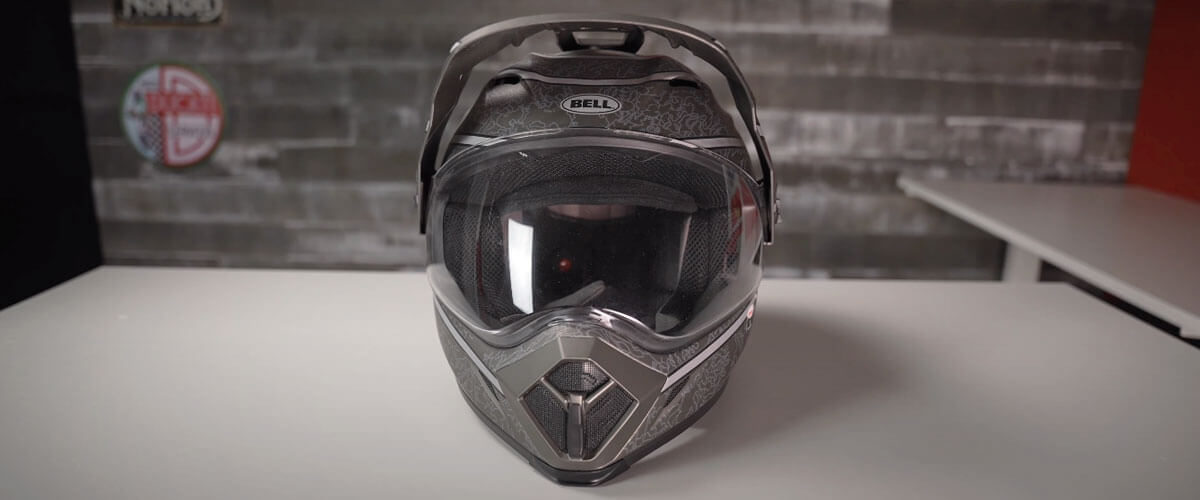 how to choose a beginner motorcycle helmet