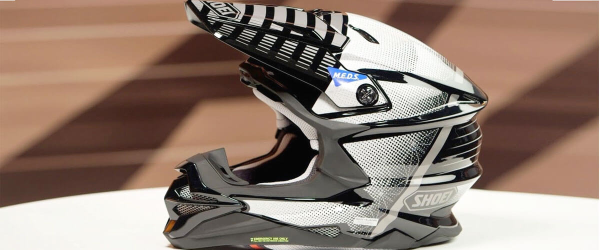 how to choose the best helmets for dirt bikes?
