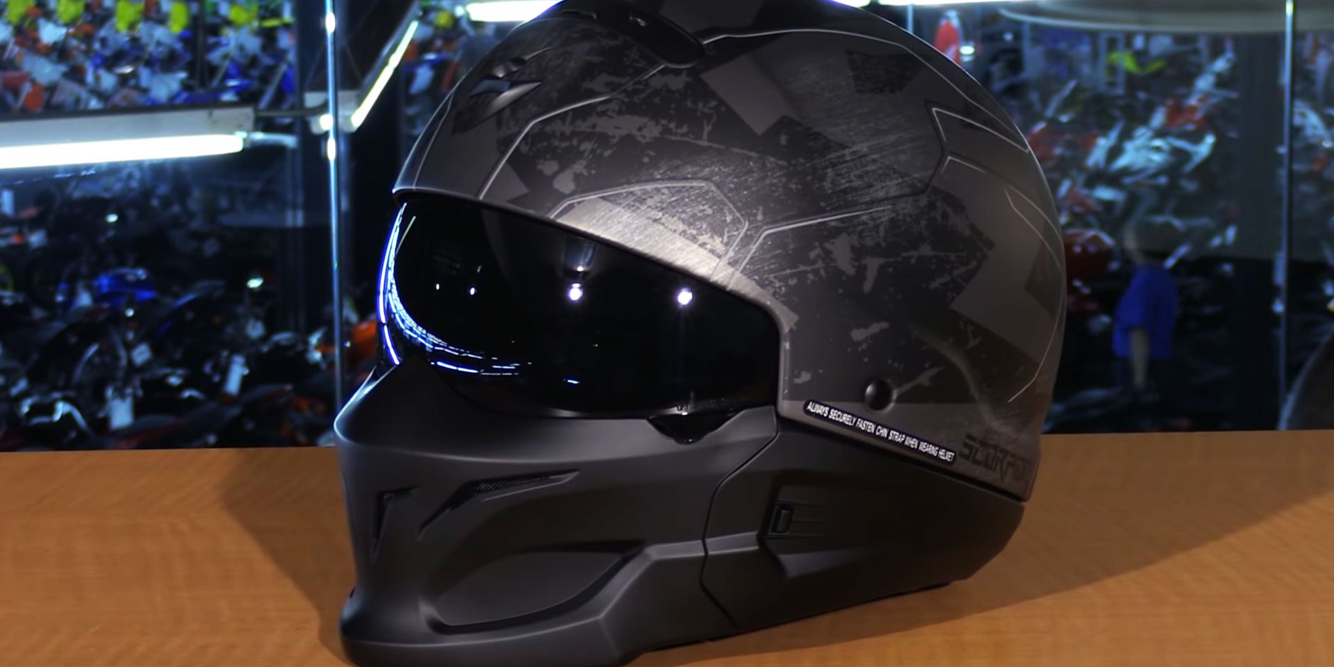 Motorcycle helmet size